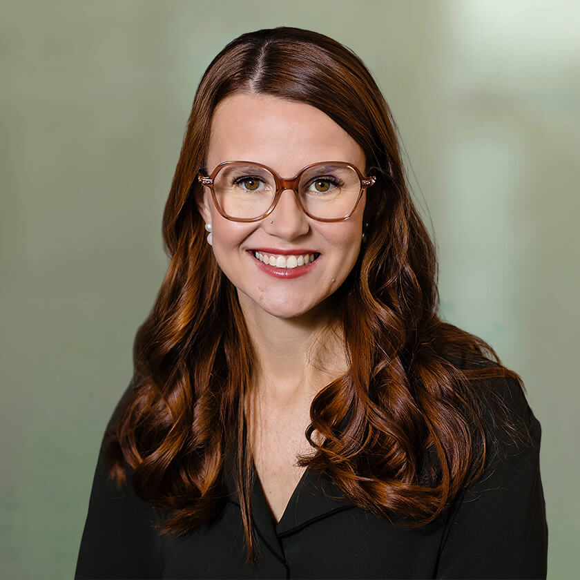 Dr. Gabriela Pelinska